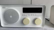 Radio digital cu auxiliar , FM si DAB fm