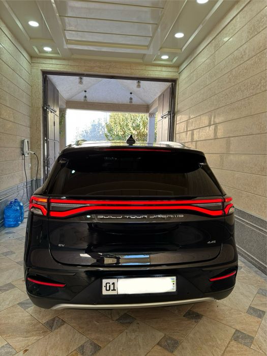 Byd Tang ev  4х4   635км
