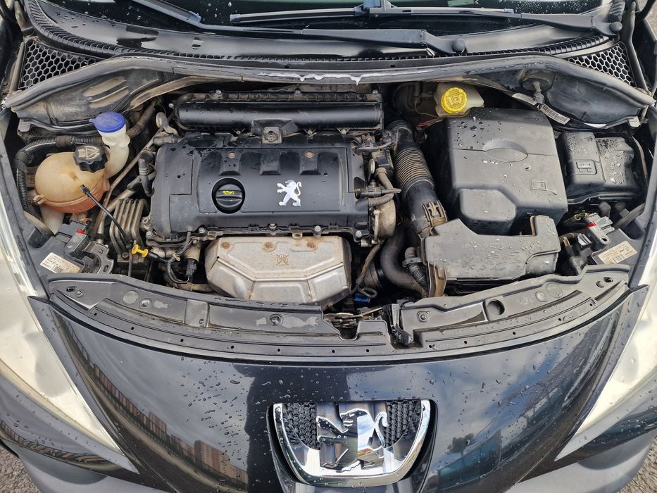 Peugeot 207 CC decapotabilă 1.6 benzină 115.000 km 2007