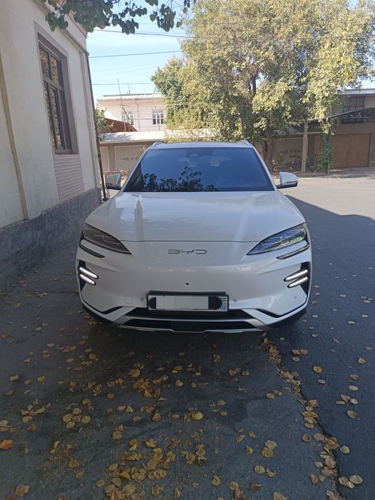 Champion flagship honor 2024 yil 605 km