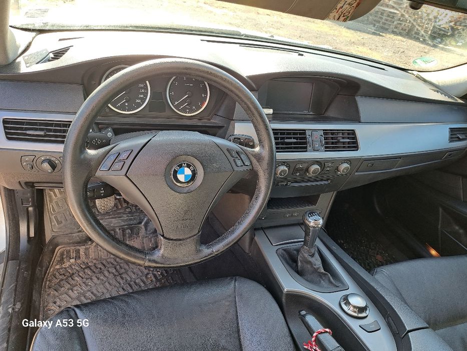 Антиблокираща система
Въздушни възглавници - Задни
Въздушни възглавниц