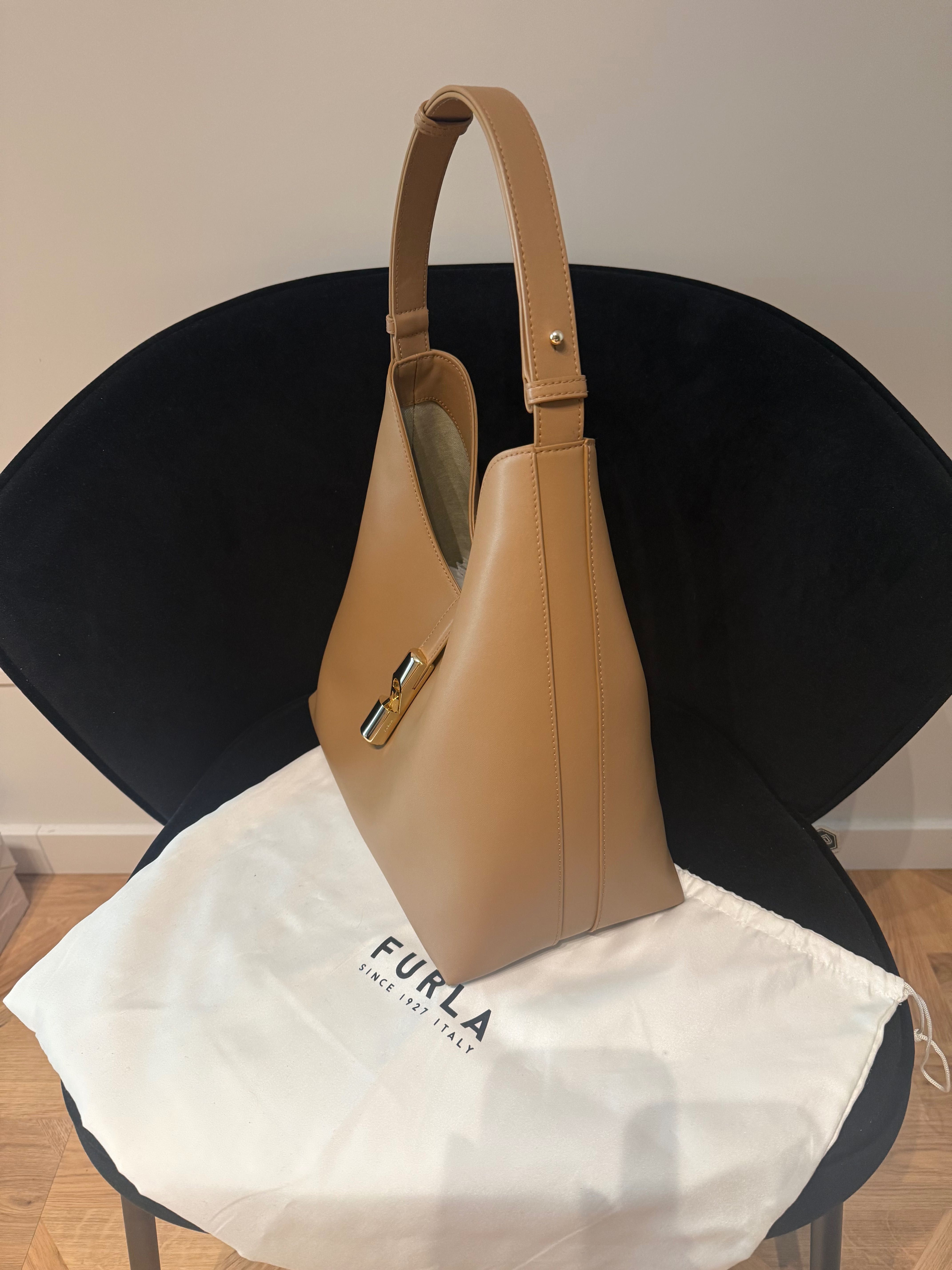 Оригинална чанта FURLA