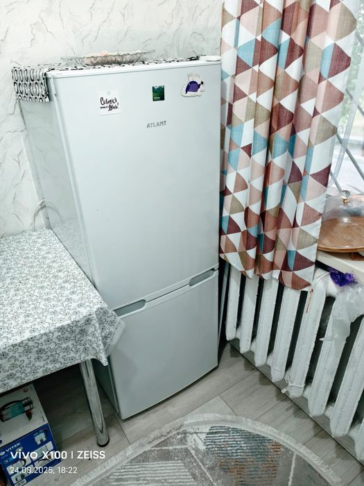 Продам холодильник