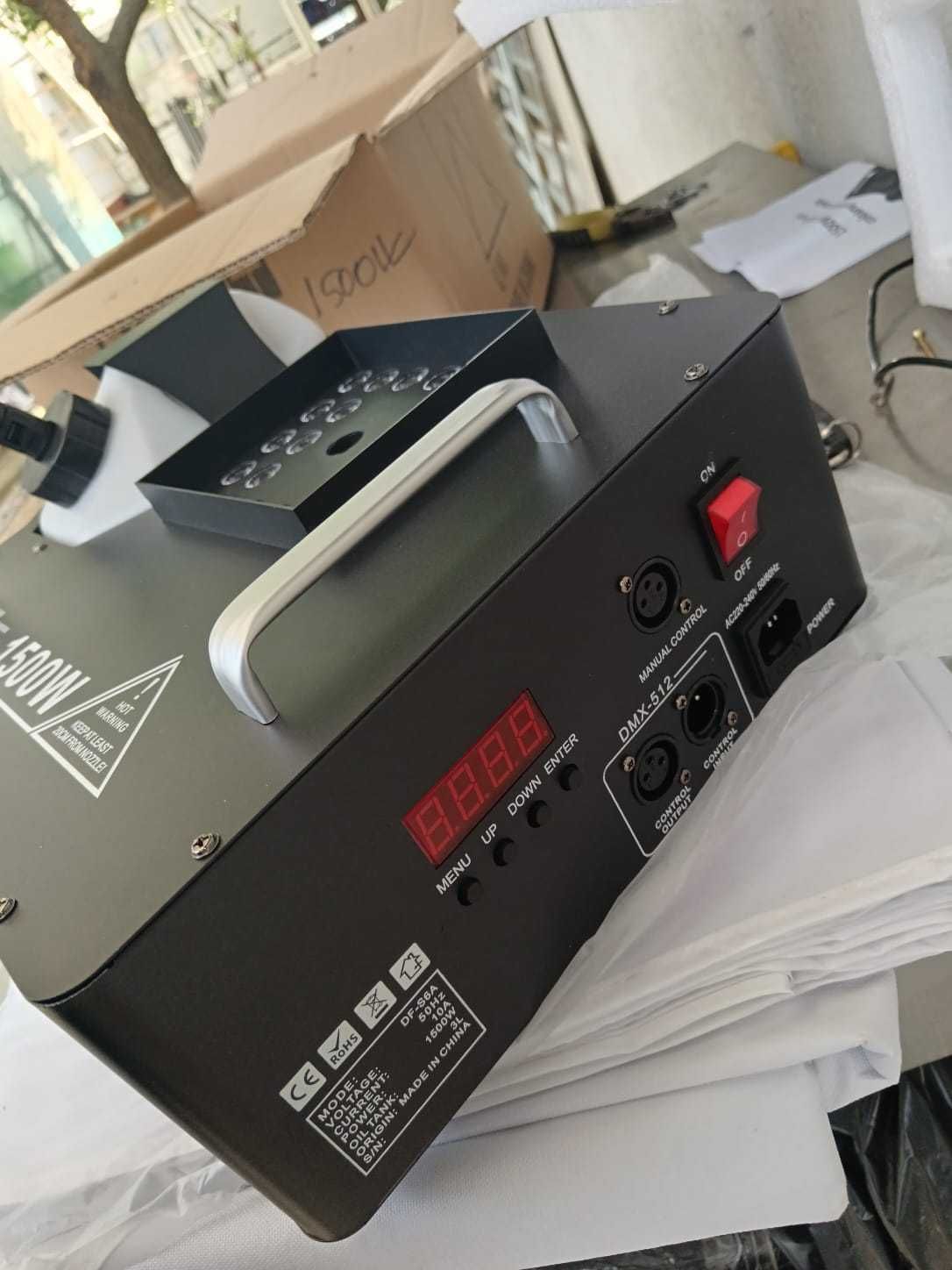 Masina de Fum DF-1500A, 1500 W 24 x LED, Telecomanda Control DMX