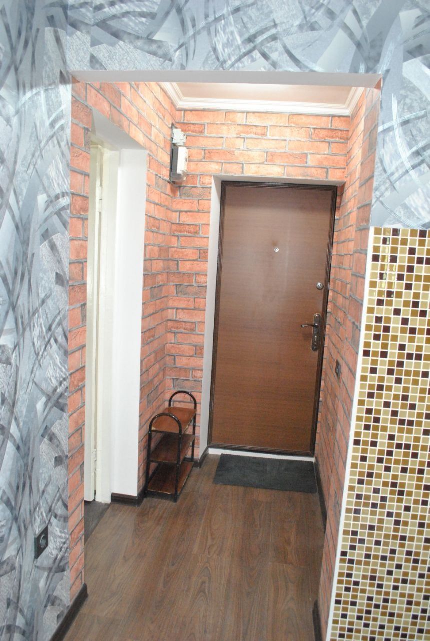 Продаеться 1 ком квартира