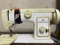 Швейная машинка Чайка 132