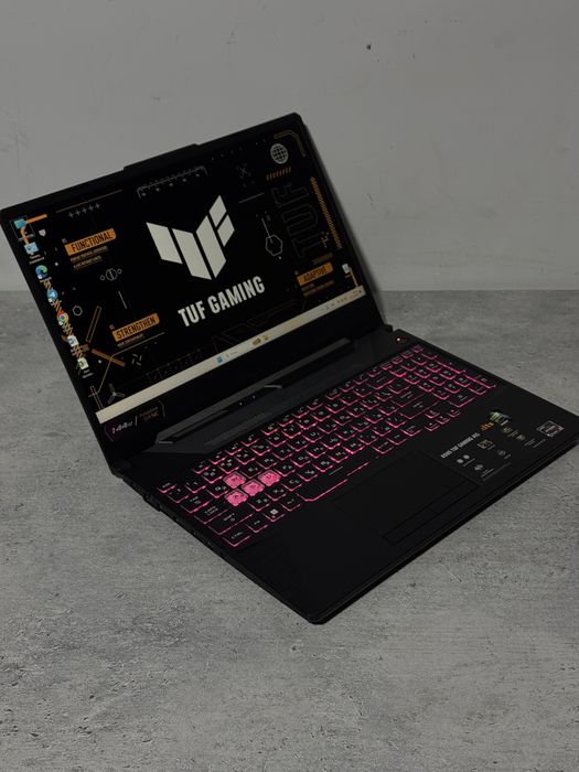 Kuchli Igrovoy noutbuk Asus TUF A15