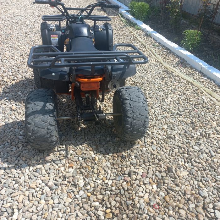 Vând atv din 2022