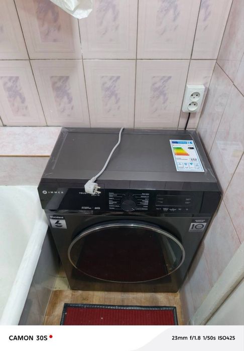 Sergeli Ruvdni oldida oilaga