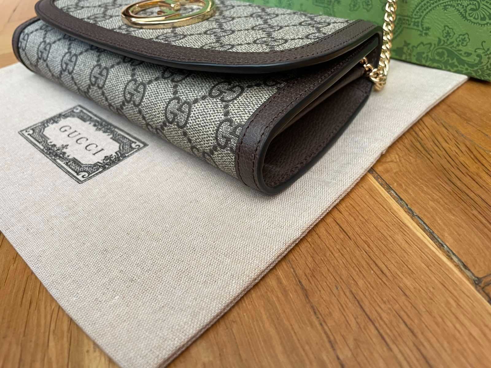 Дамска Мини чанта Gucci Blondie Гучи GG Бежов Canvas Златно Gold лого