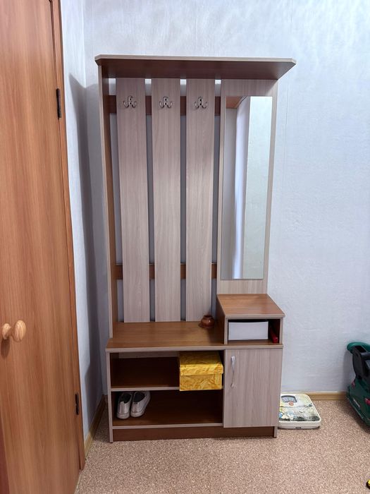 Продам Прихожую