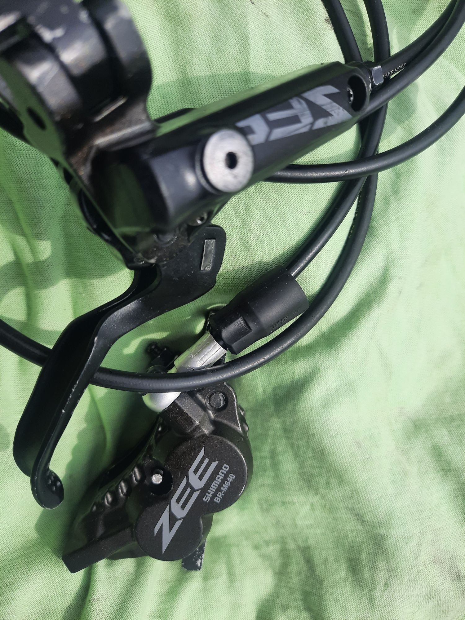 Спирачки Shimano ZEE-640