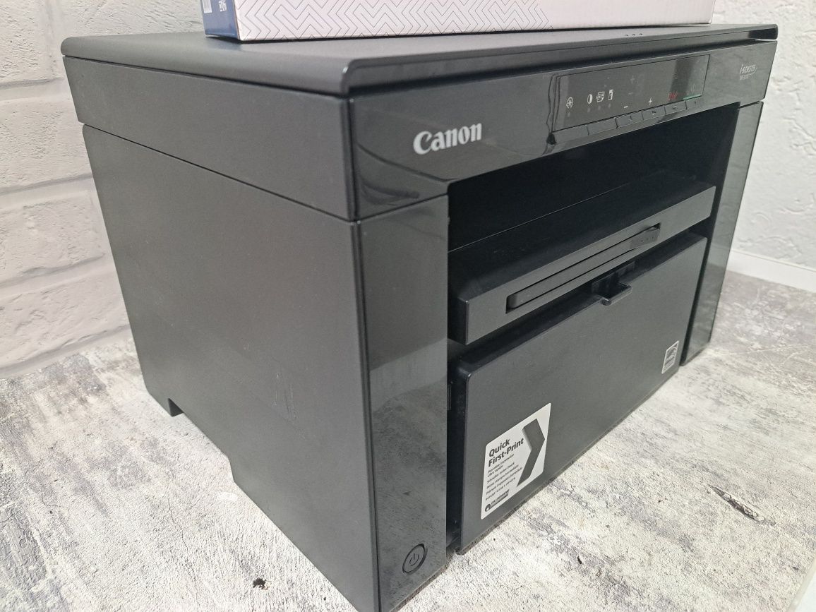 Продам МФУ принтер 3в1  Canon I-sensys MF3010  (идеал)