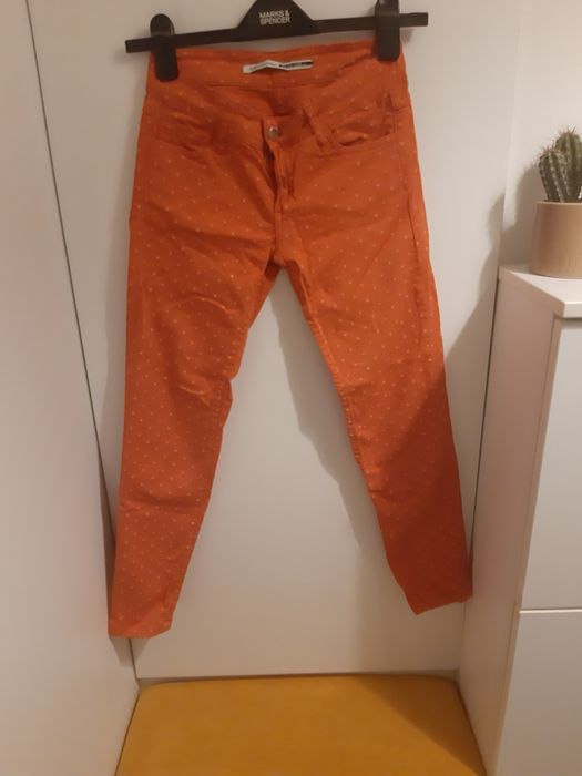 Blugi, pantaloni orice pereche 48lei