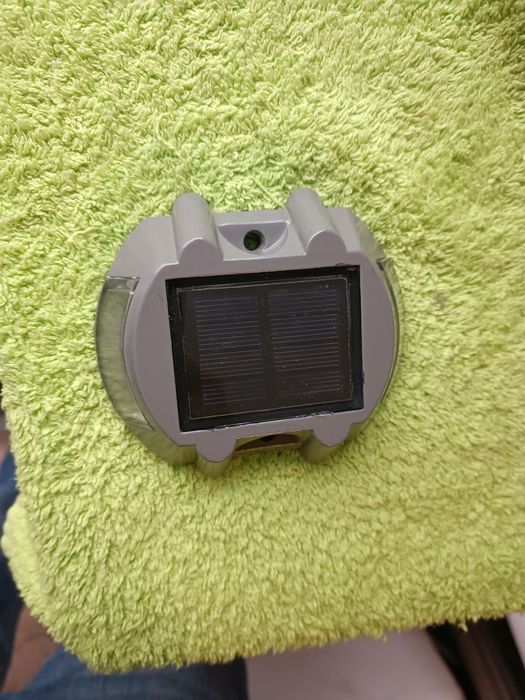 Lumina solară 6 leduri zone de acces auto ,trotuare