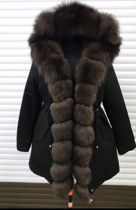 Парка с натуральным мехом
