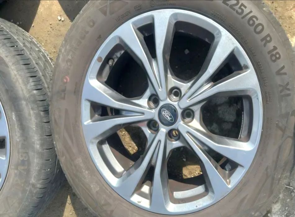 4 Amvelope vara 225 60 18xl Continental ca și noi 2023