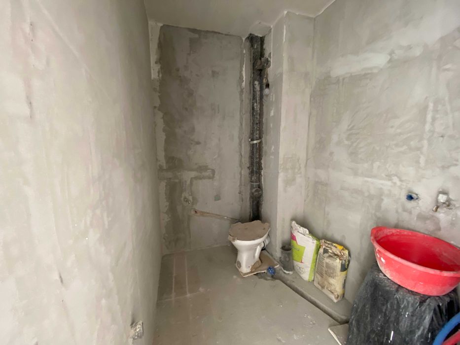 Продава се Двустаен апартамент в Русе, Център - 70 кв.м за 1372 €/кв.м - Снимка #9