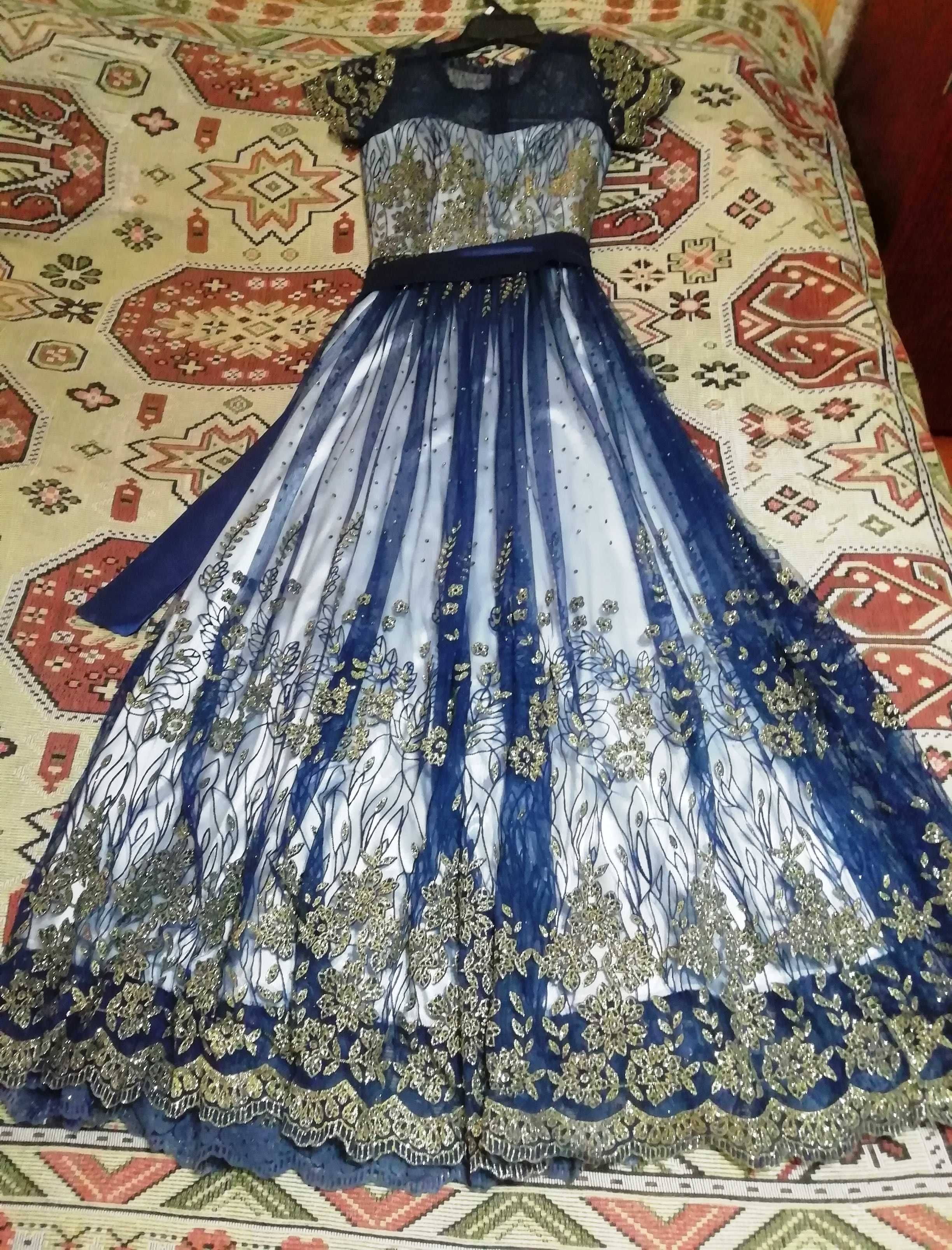 Платье нарядное длинное в пол на 42 размер (VANESSA)