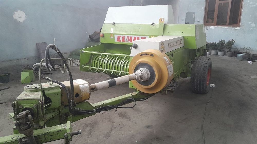 Claas markant 55