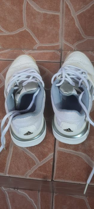 Încălțăminte adidas 36- 37