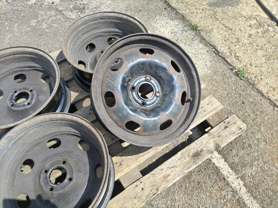 16 цола 4 х 108 мм ПЕЖО / Ситроен - 6,5 инча - ЕТ 26