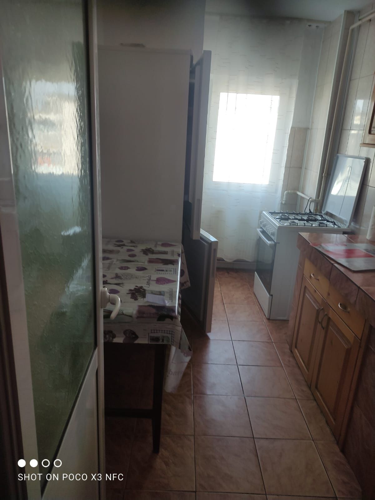 Închiriez apartament
