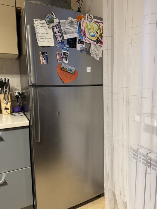 Продам Холодильник в отличном состоянии город Астана Кошкарбаева 45/1