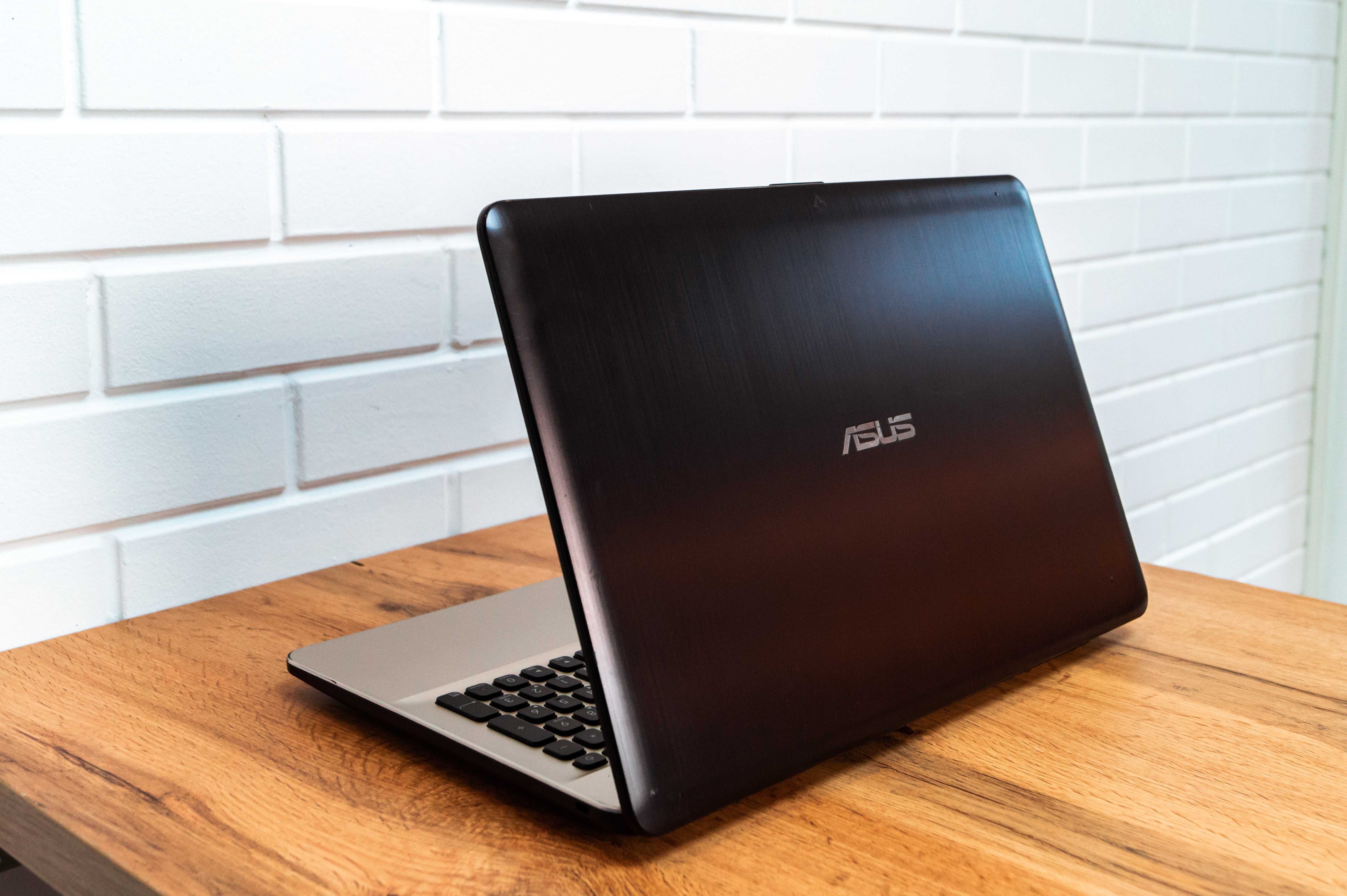 Asus X451L|Core i3-4005|GeForce 920M|SSD 128 GB|HDD 1 TB |Red Geek