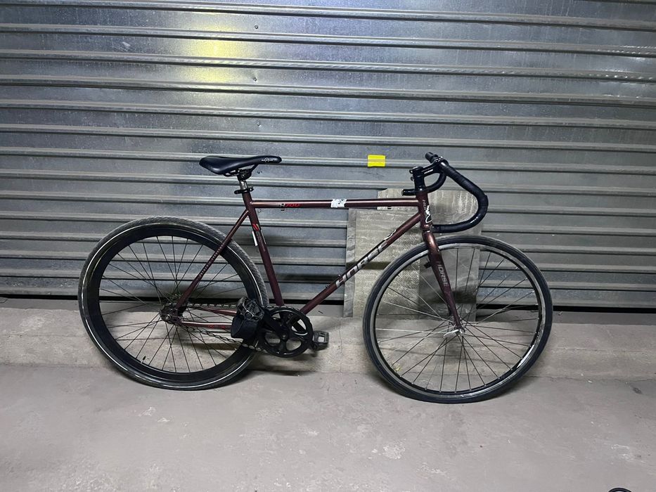 Продам фикс велосипед срочно