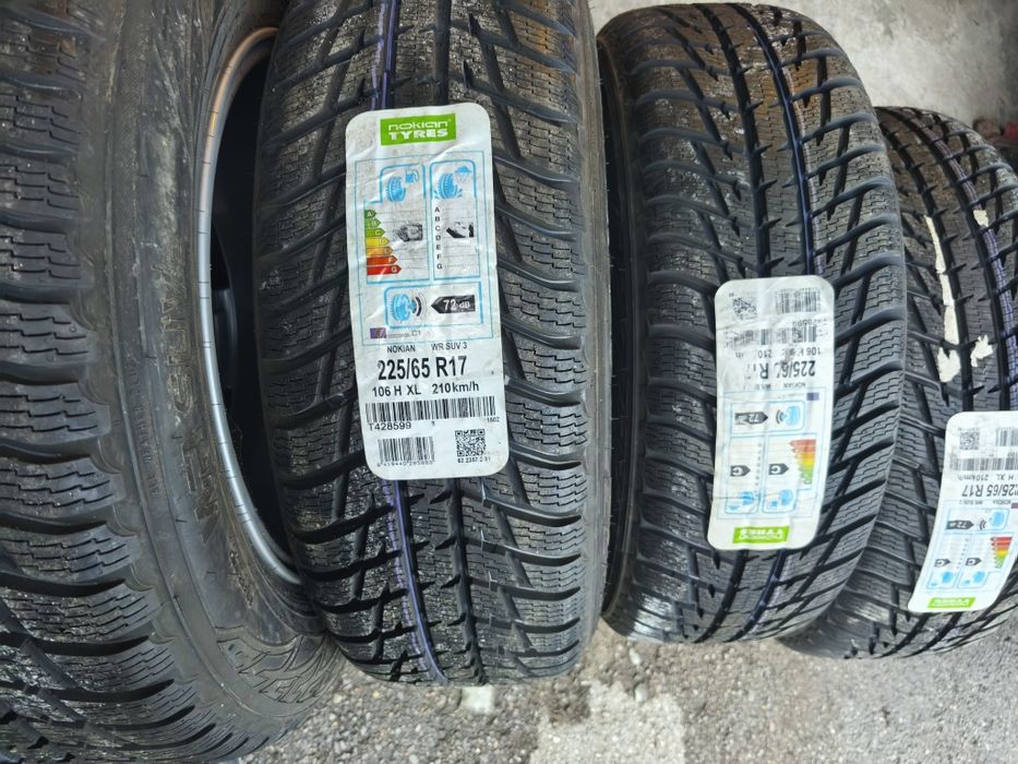225/65/17" 4бр Nokian wr suv3,dot3117