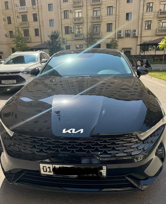Srochni sotiladi KIA K5