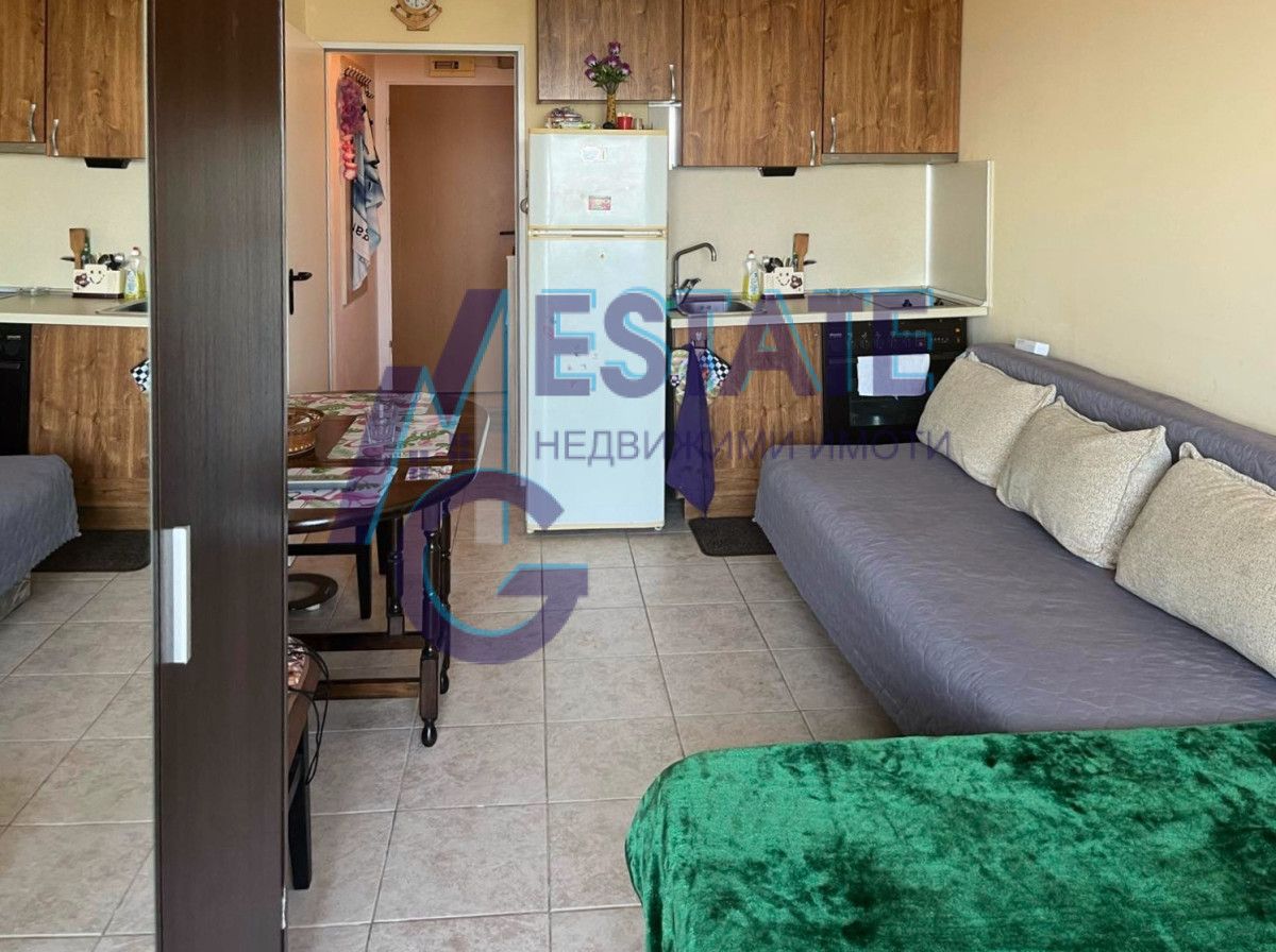 Продава се Едностаен апартамент в Приморско - 30 кв.м за 1767 €/кв.м - Снимка #1