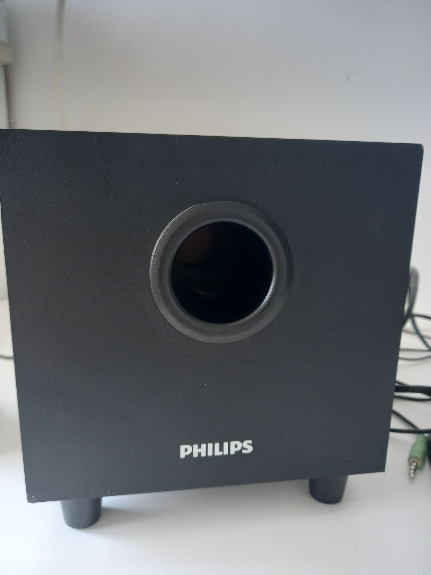 Колонки Philips SPA1330/12 2.1 (сабвуфер + 2 сателлита)