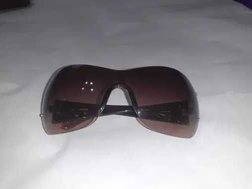 Vand ochelari de soare dama Guess, originali