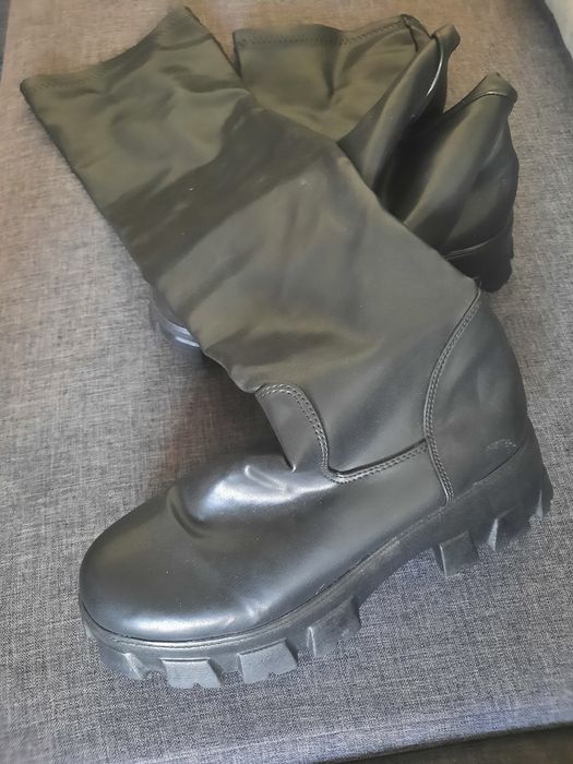 Cizme, pantofi in stare buna