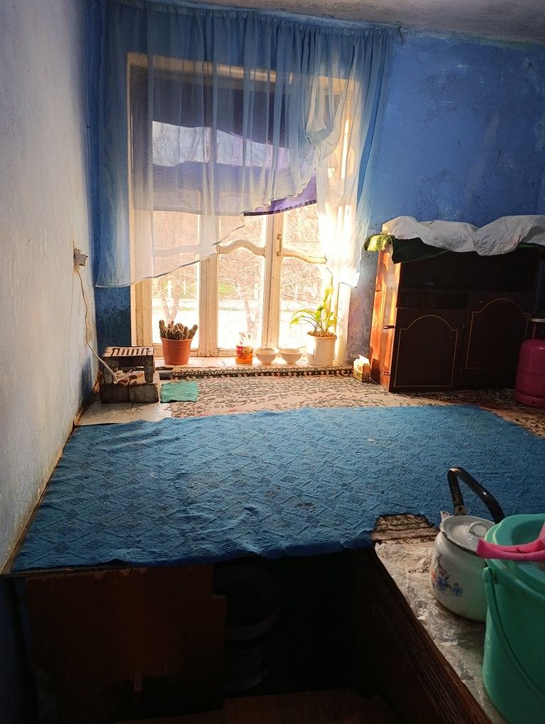 Bekorchilar bezovta qilmasin uy sotiladi 100milyon batafsil maʼlumot