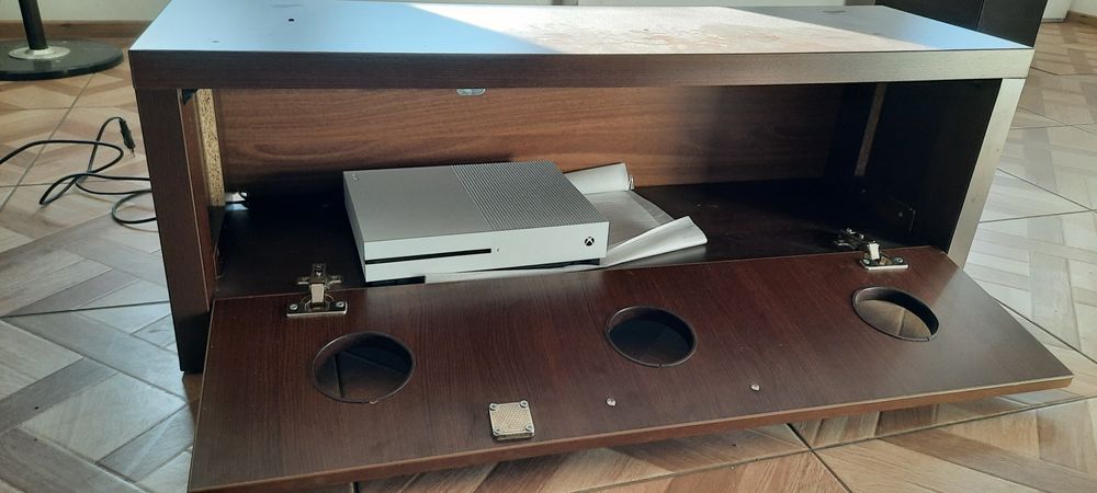 Comoda TV,  XBOX