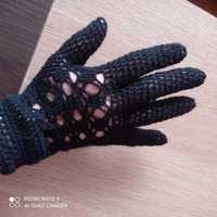 Ръчно плетени ръкавици