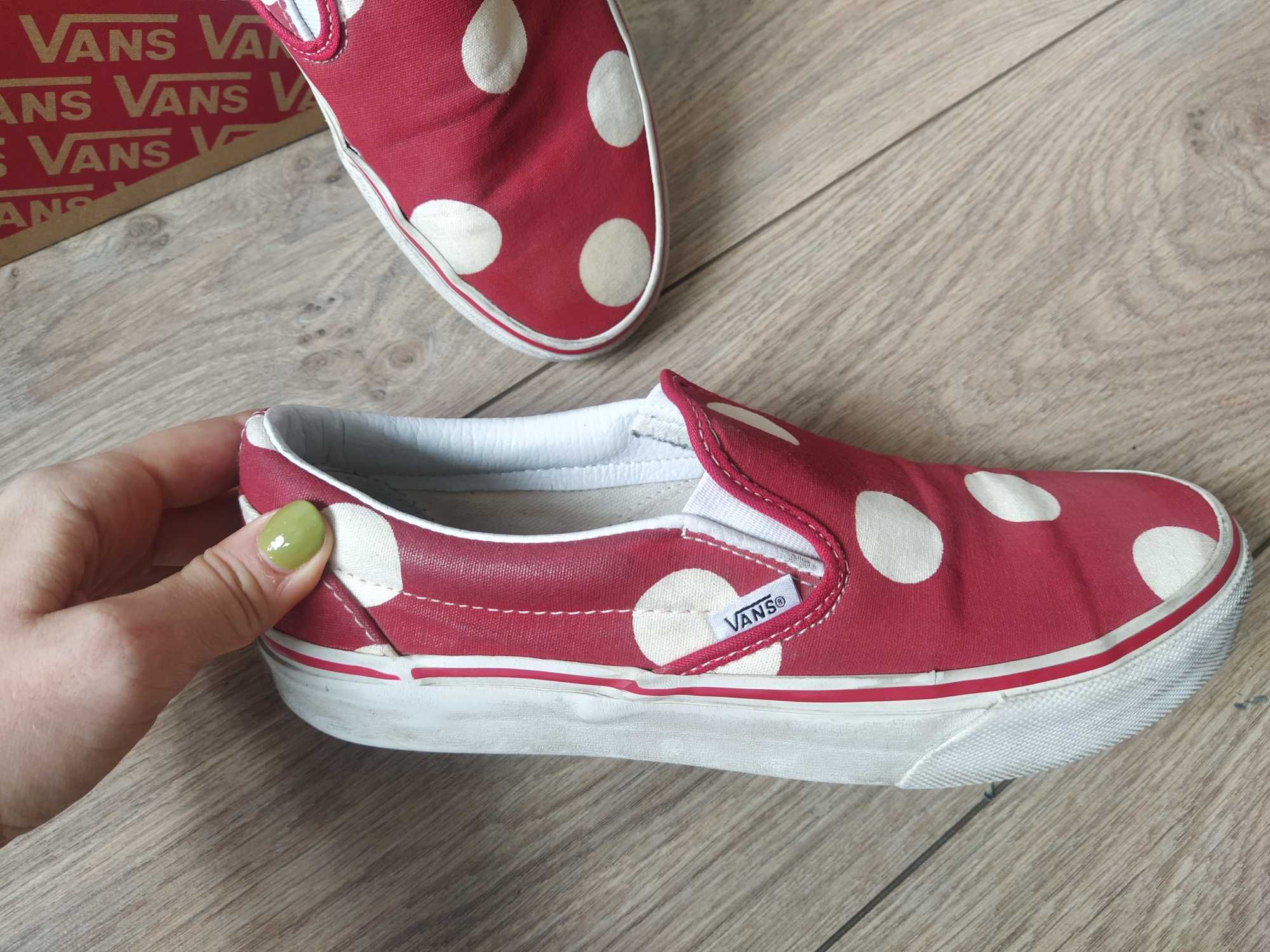 Vans classic slip-on red polka dot, 39 номер