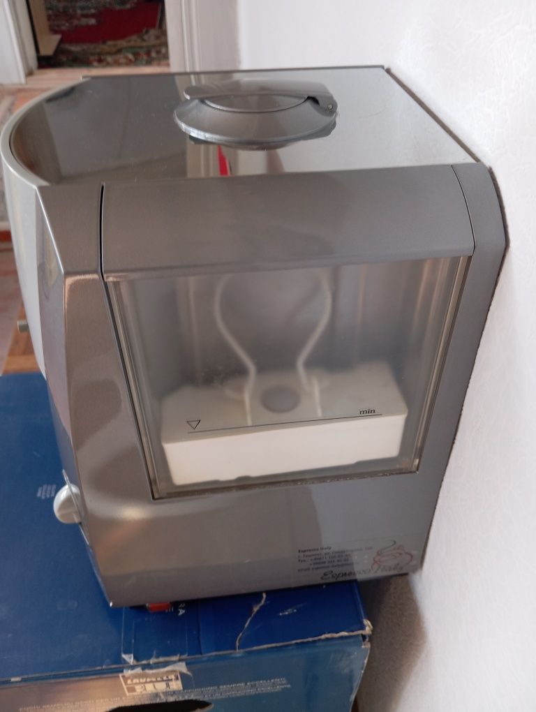 Lavazza blue kofe