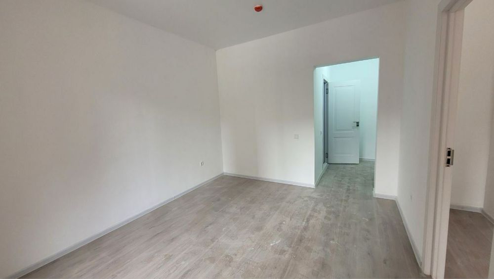 Новостройка 1/2/16 площадь 30м2