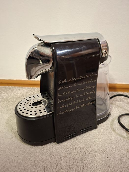 Espressor cu capsule Julius Meinl Inspresso 15 Bari