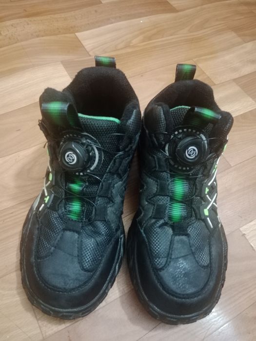 Детские  ботинки