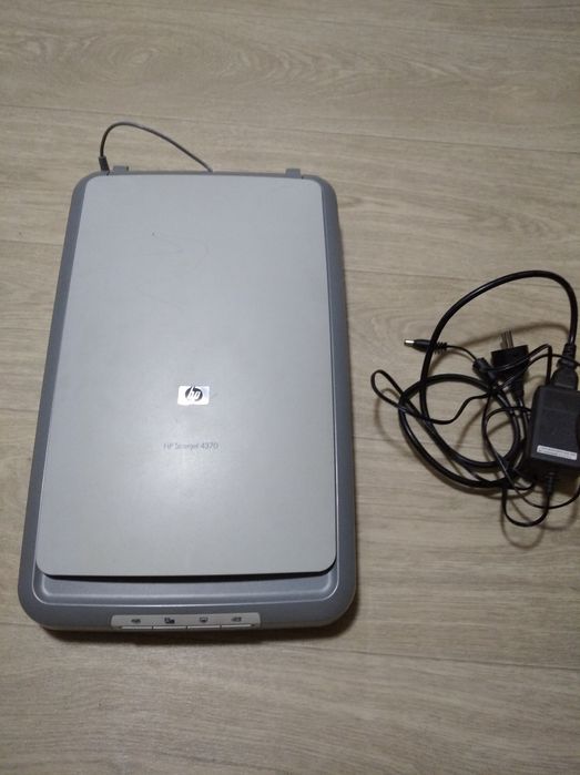 Сканер - hp SCANJET 4370 в идеальном состоянии . ОБМЕН на варианты.