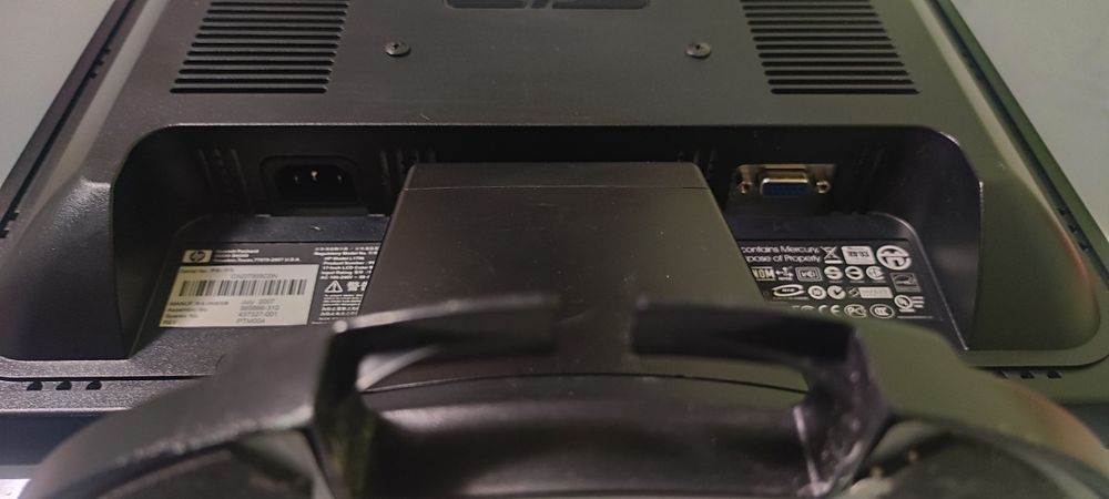 Монитор HP за компютър