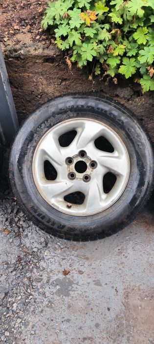 Гуми с джанти Toyota RAV4