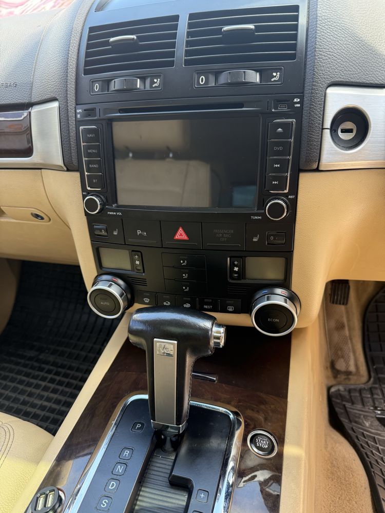 Touareg 3.0 tdi 2006 десен волан