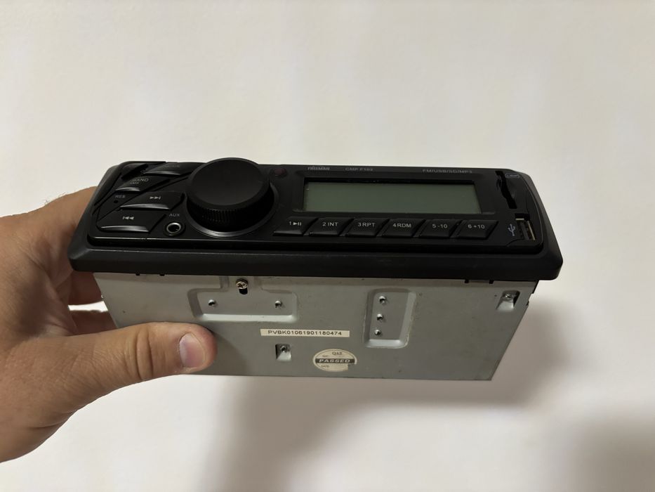 Radio auto cu card usb