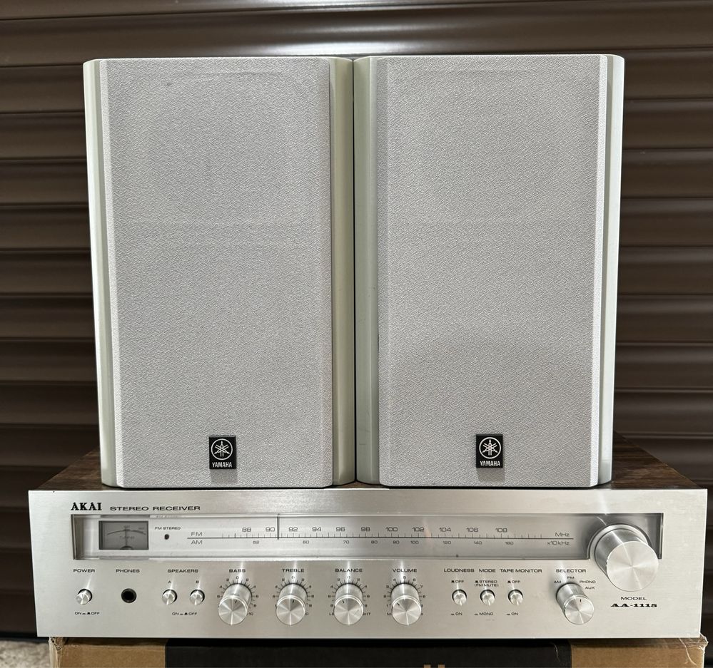 Sistem Statie Akai AA-1115 + boxe Yamaha NX-E800